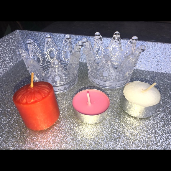 Set of Regal hobnail crown glass candle holders - Picture 8 of 14